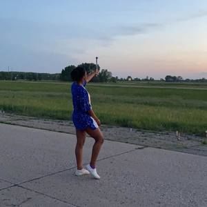 Meet your Posher, Allyssa